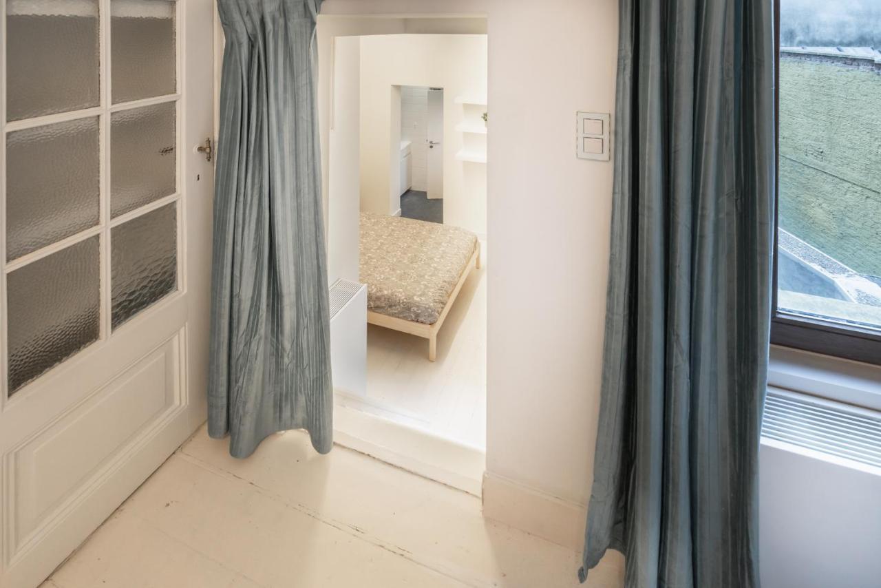 National Street Apartment *